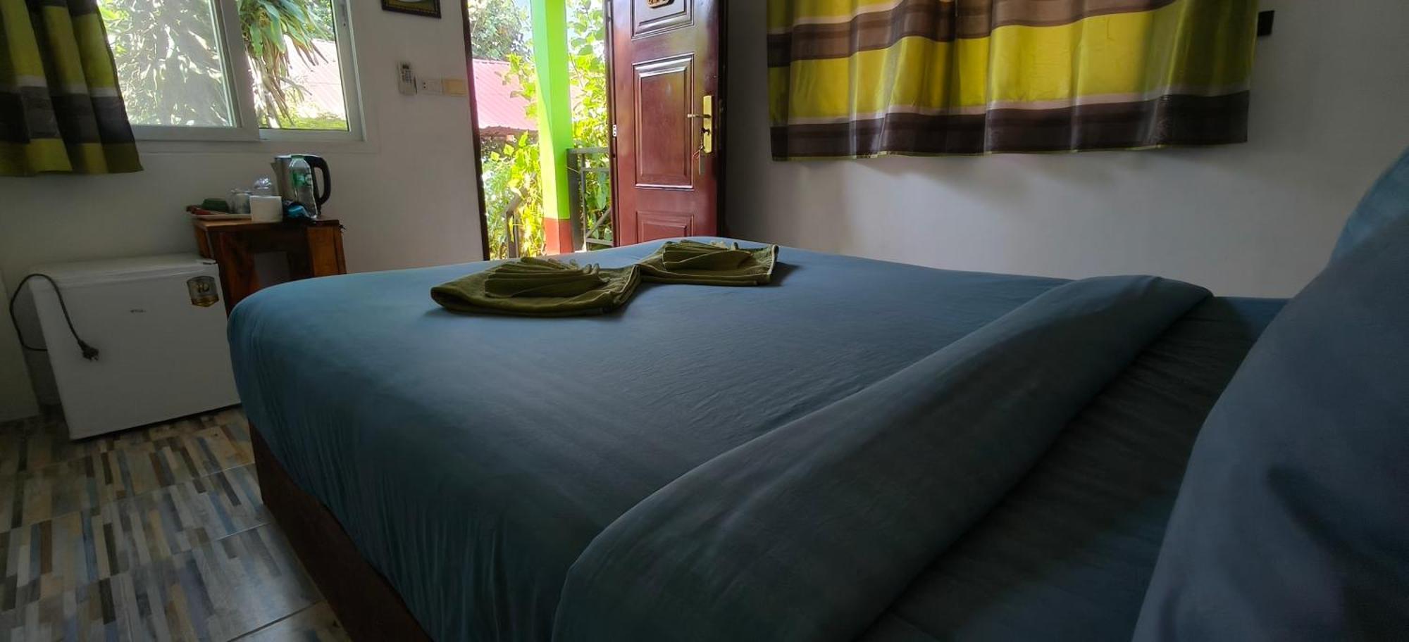 Yuyu Golden Beach Koh Chang Kamer foto