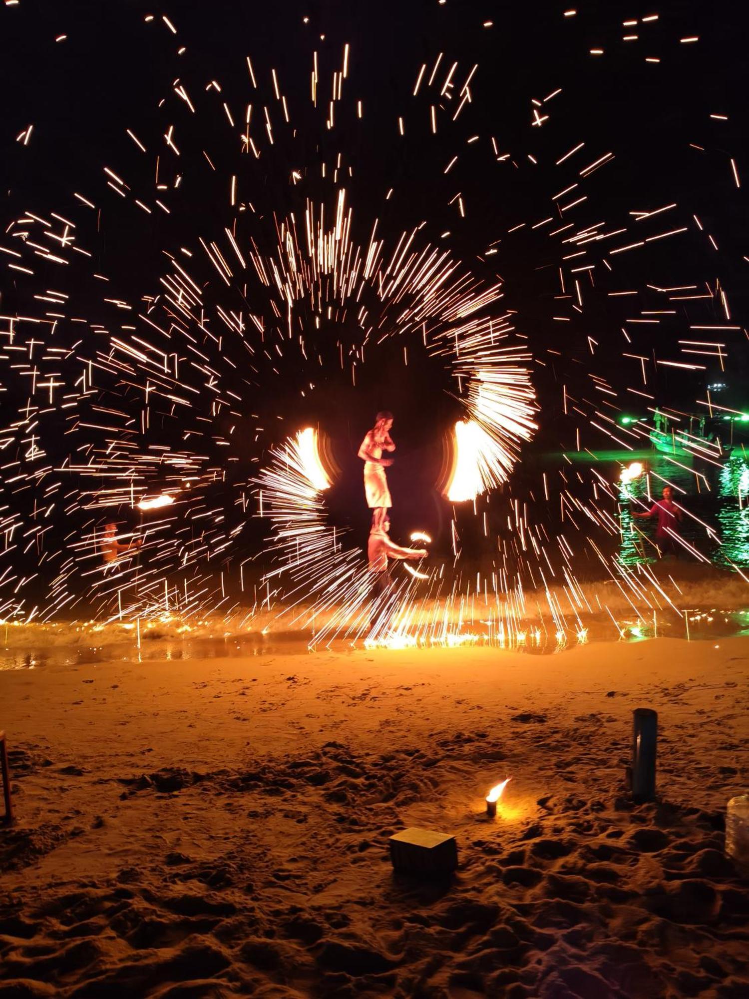 Yuyu Golden Beach Koh Chang Buitenkant foto